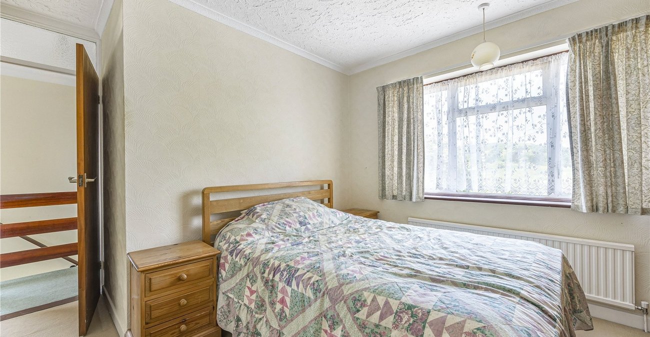 3 bedroom house for sale in Higham | Robinson Michael & Jackson