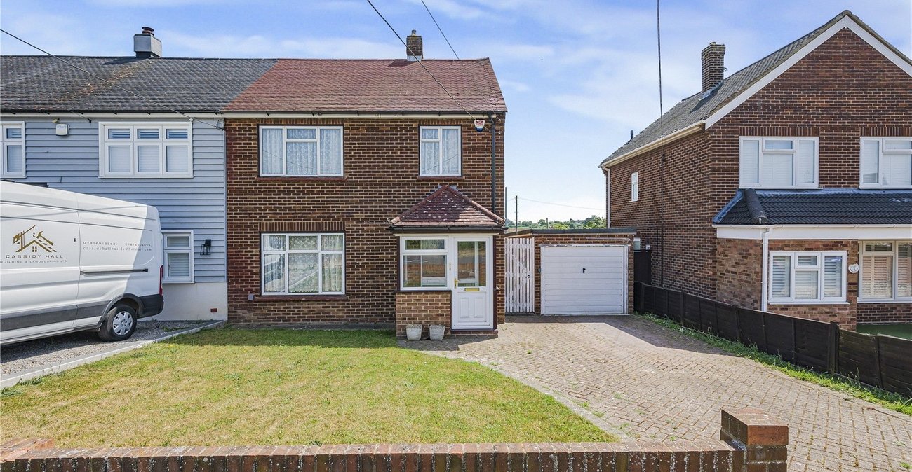 3 bedroom house for sale in Higham | Robinson Michael & Jackson
