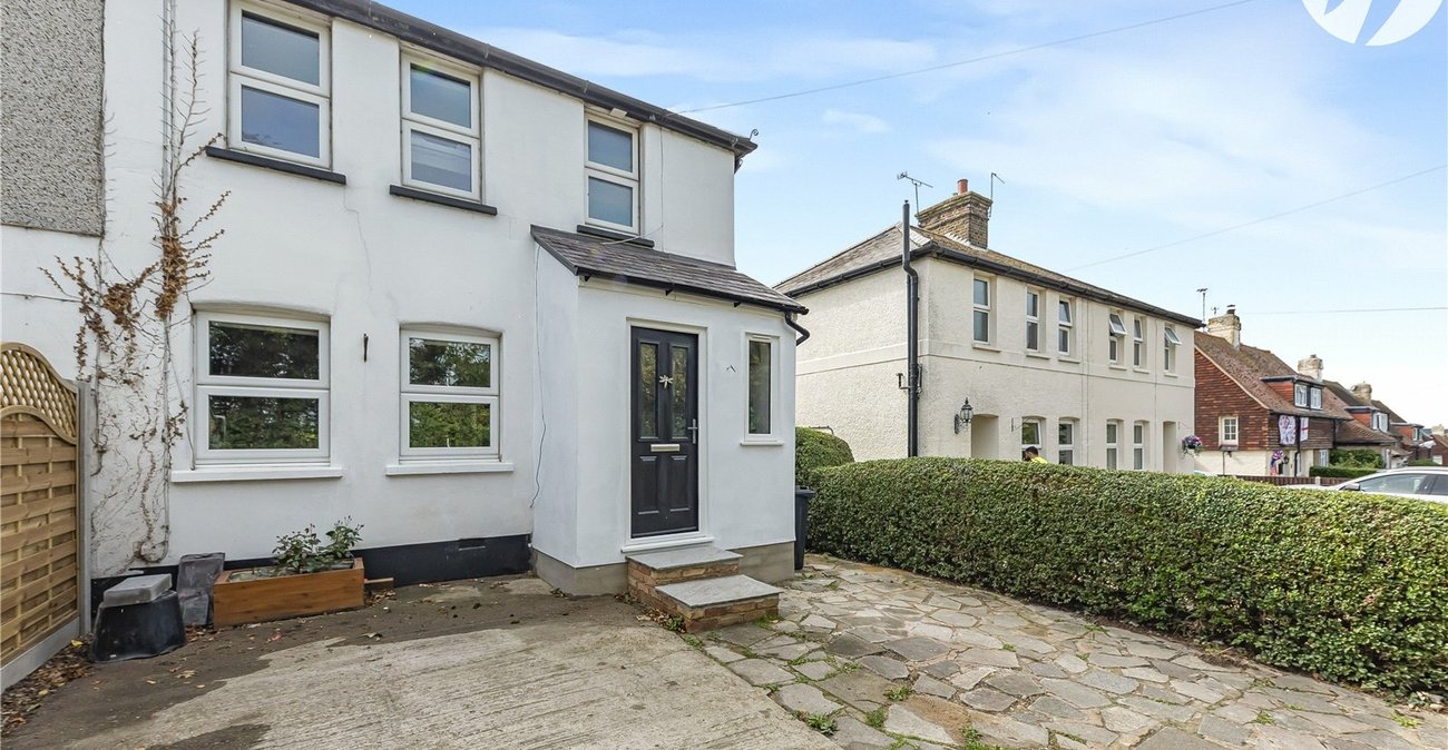 3 bedroom house for sale in Horton Kirby | Robinson Jackson