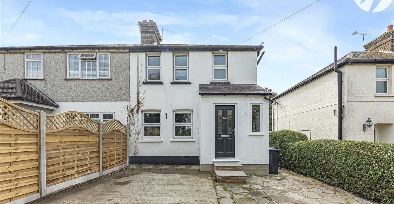 3 bedroom house for sale in Horton Kirby | Robinson Jackson