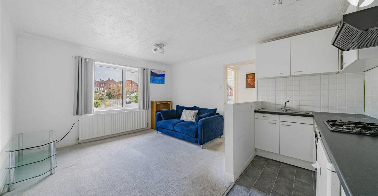 1 bedroom property for sale in Horton Kirby | Robinson Jackson