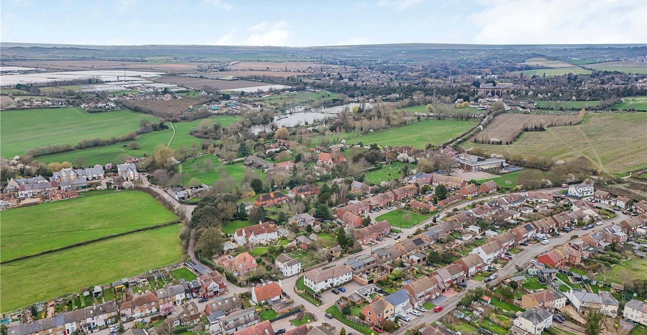 1 bedroom property for sale in Horton Kirby | Robinson Jackson