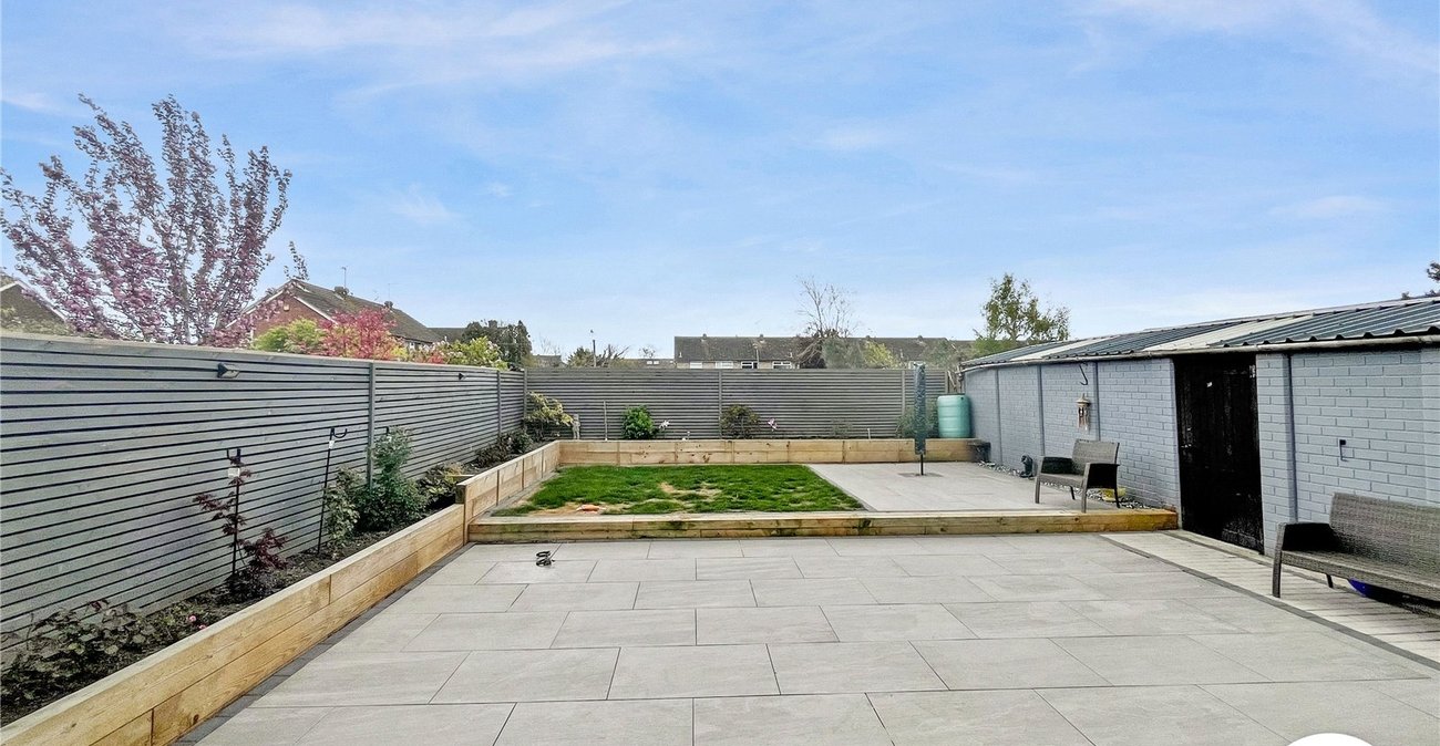 2 bedroom bungalow for sale in Lower Halstow | Robinson Michael & Jackson