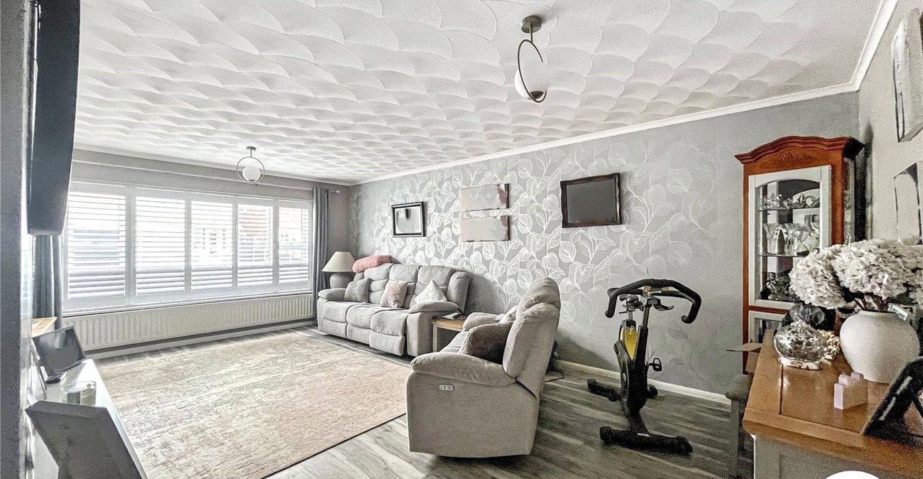 2 bedroom bungalow for sale in Lower Halstow | Robinson Michael & Jackson