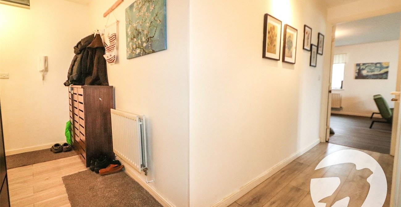 2 bedroom property for sale in Chichester Wharf | Robinson Jackson