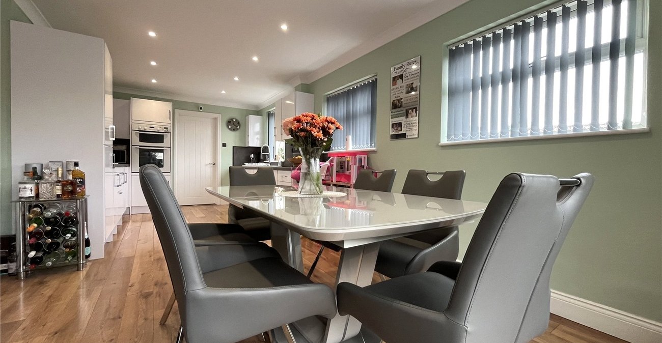 3 bedroom house for sale in Walderslade | Robinson Michael & Jackson