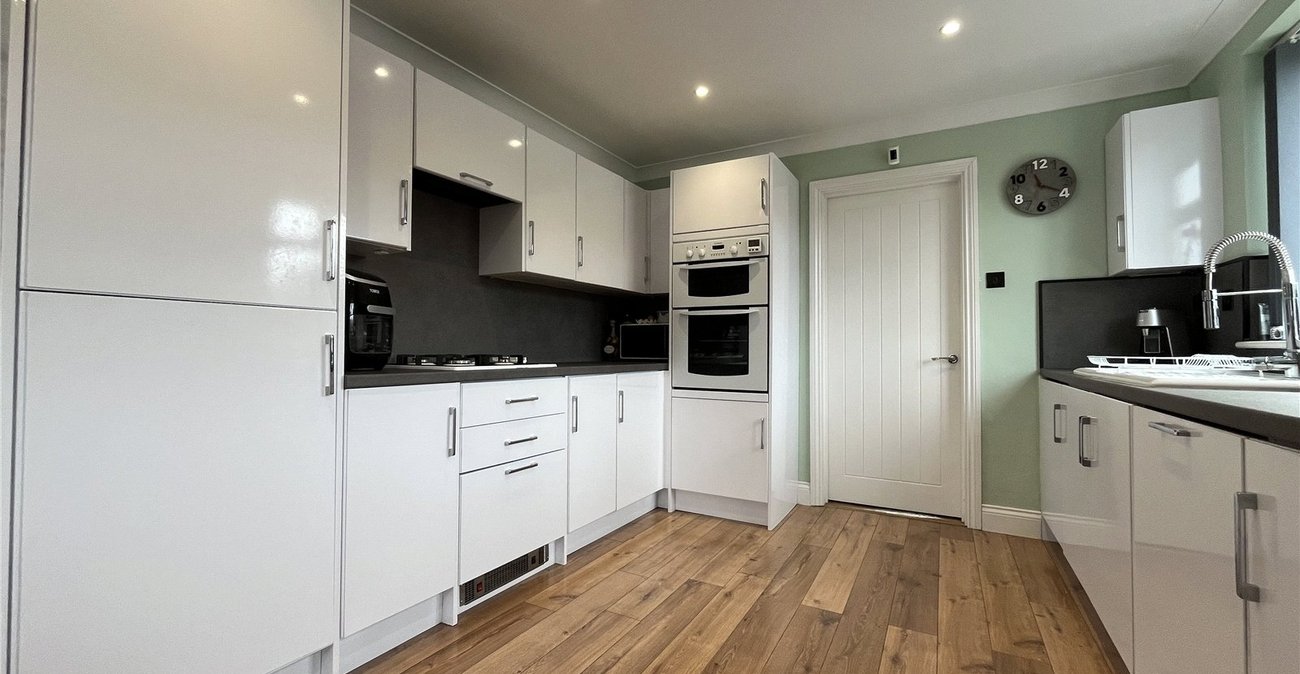 3 bedroom house for sale in Walderslade | Robinson Michael & Jackson