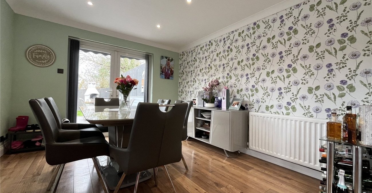 3 bedroom house for sale in Walderslade | Robinson Michael & Jackson