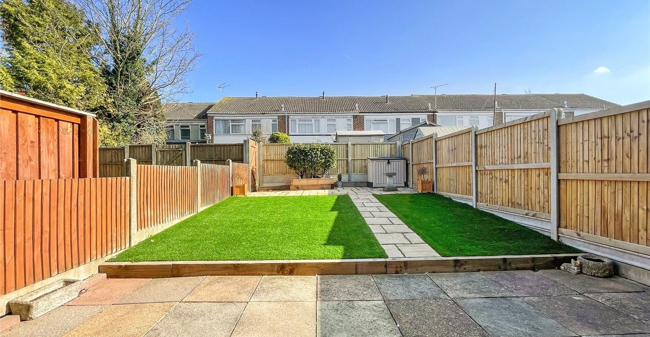 3 bedroom house for sale in Rainham | Robinson Michael & Jackson