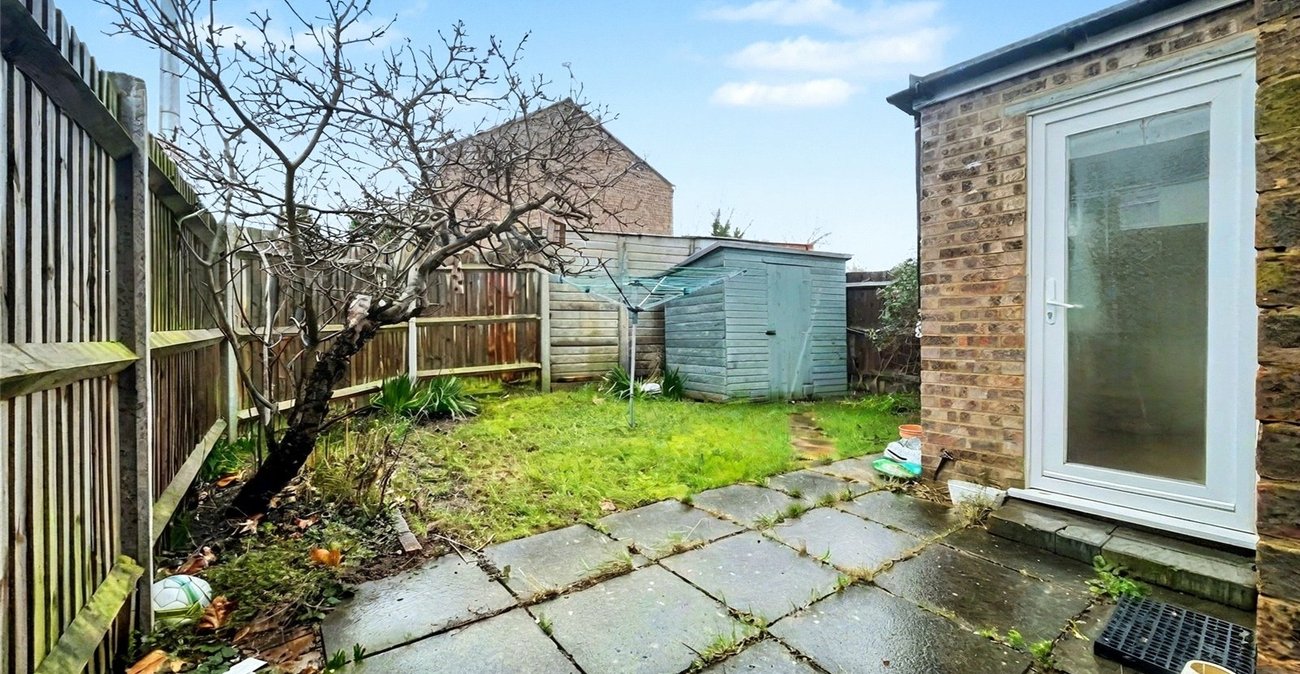 3 bedroom house for sale in Rainham | Robinson Michael & Jackson