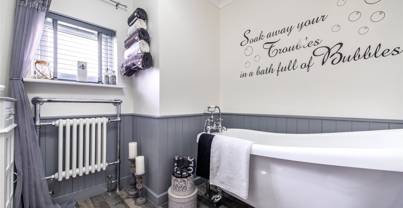 3 bedroom house for sale in Gravesend | Robinson Michael & Jackson