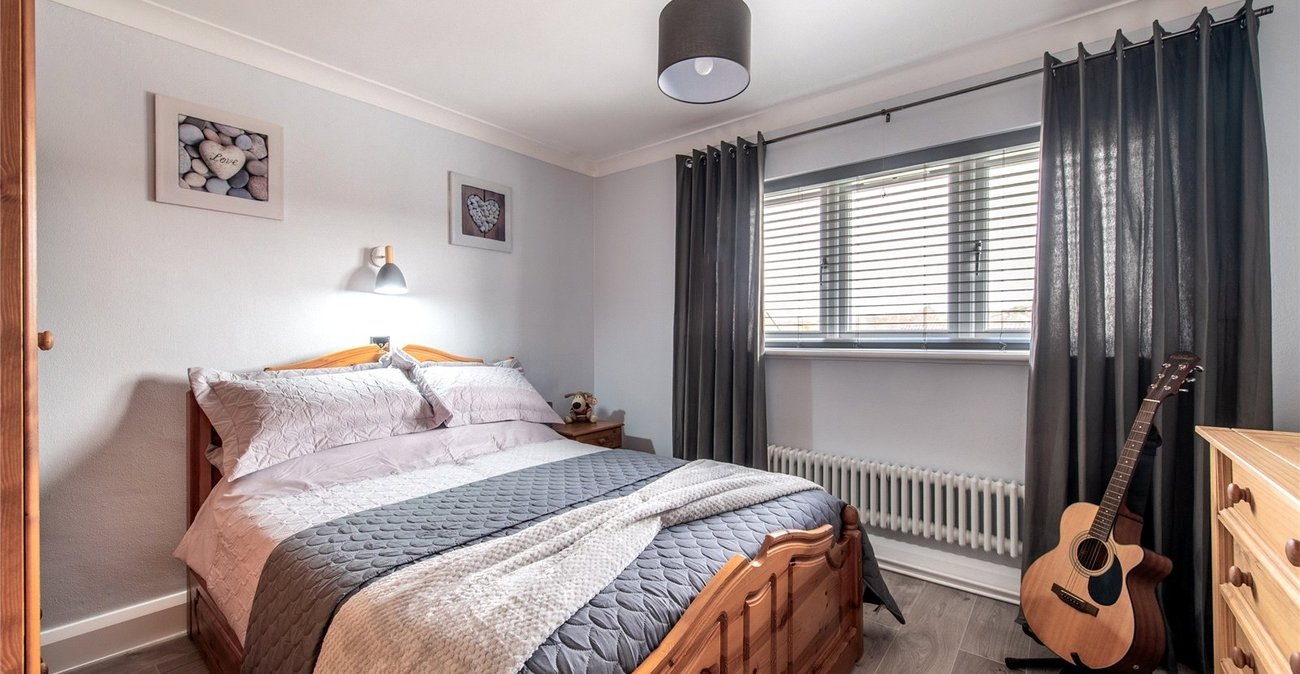 3 bedroom house for sale in Gravesend | Robinson Michael & Jackson