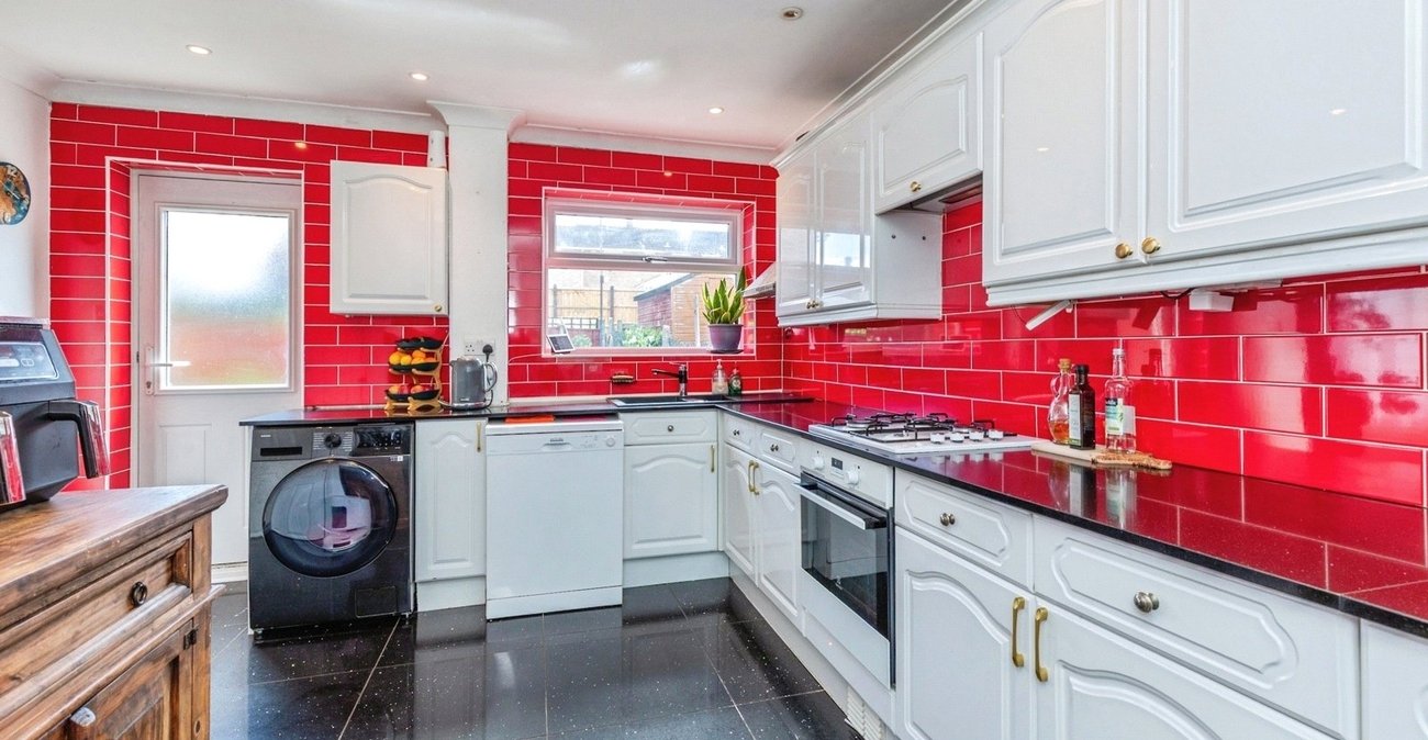 3 bedroom house for sale in Rochester | Robinson Michael & Jackson