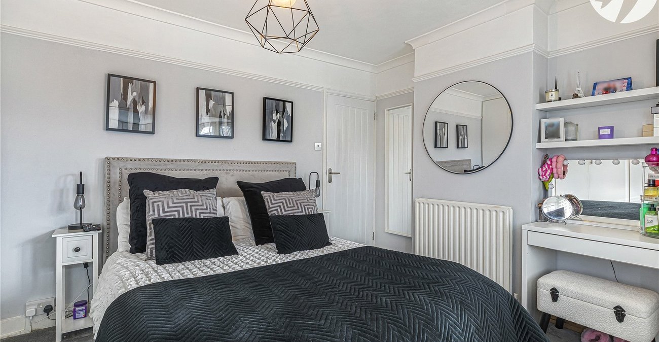 3 bedroom house for sale in Welling | Robinson Jackson