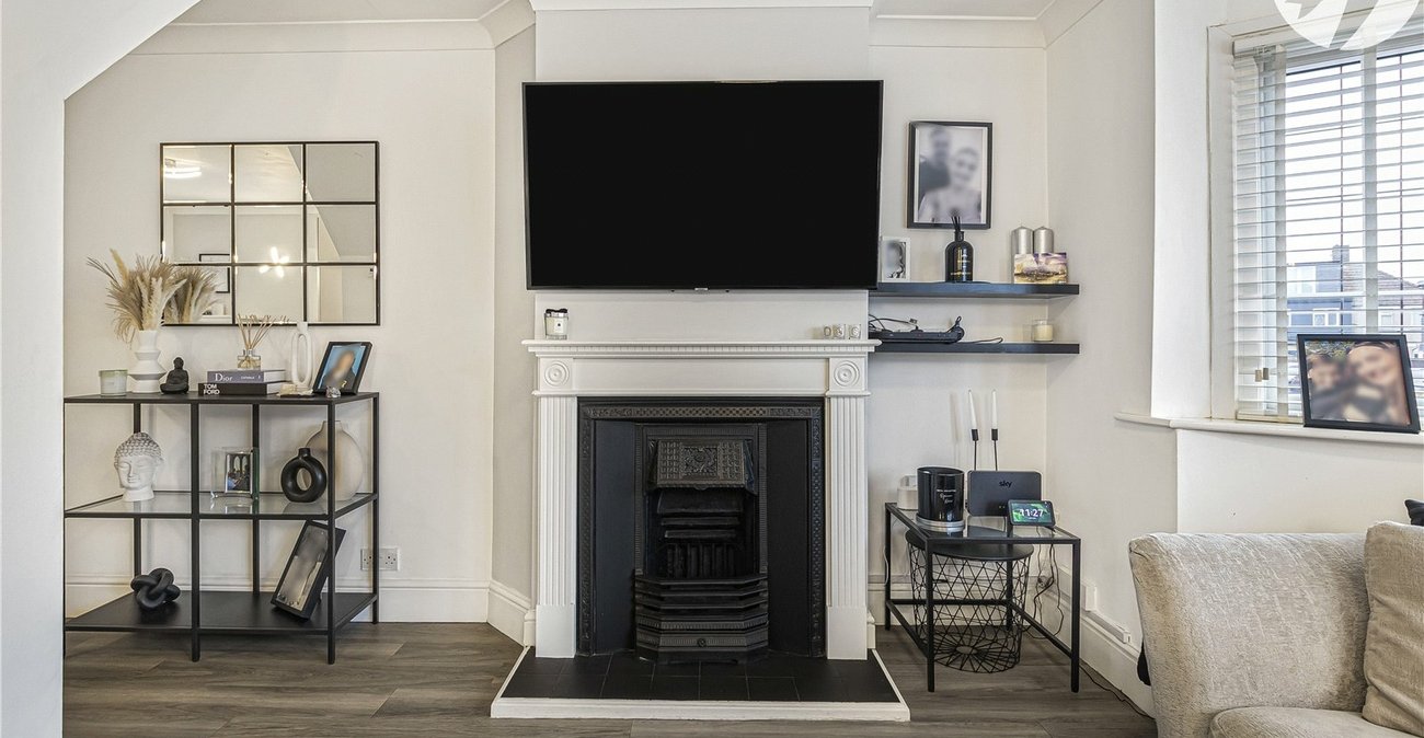 3 bedroom house for sale in Welling | Robinson Jackson