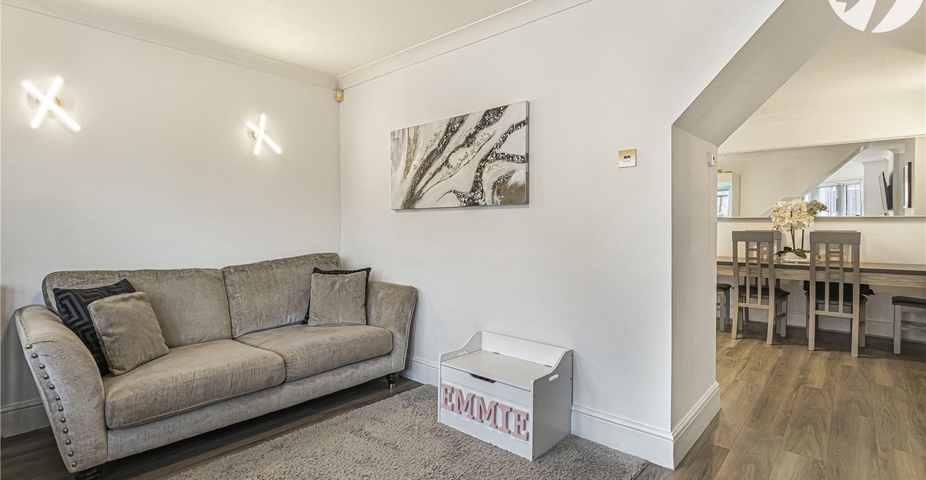 3 bedroom house for sale in Welling | Robinson Jackson