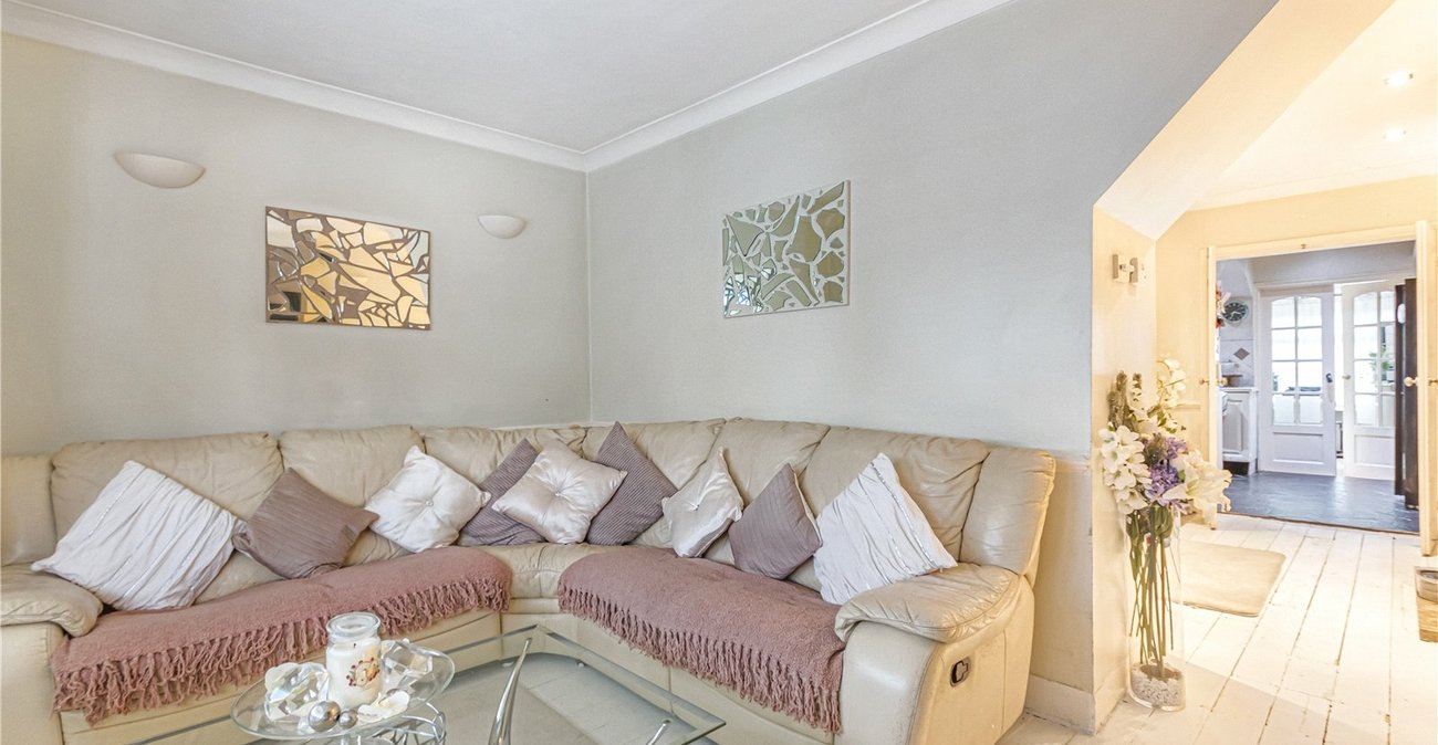 4 bedroom house for sale in Welling | Robinson Jackson