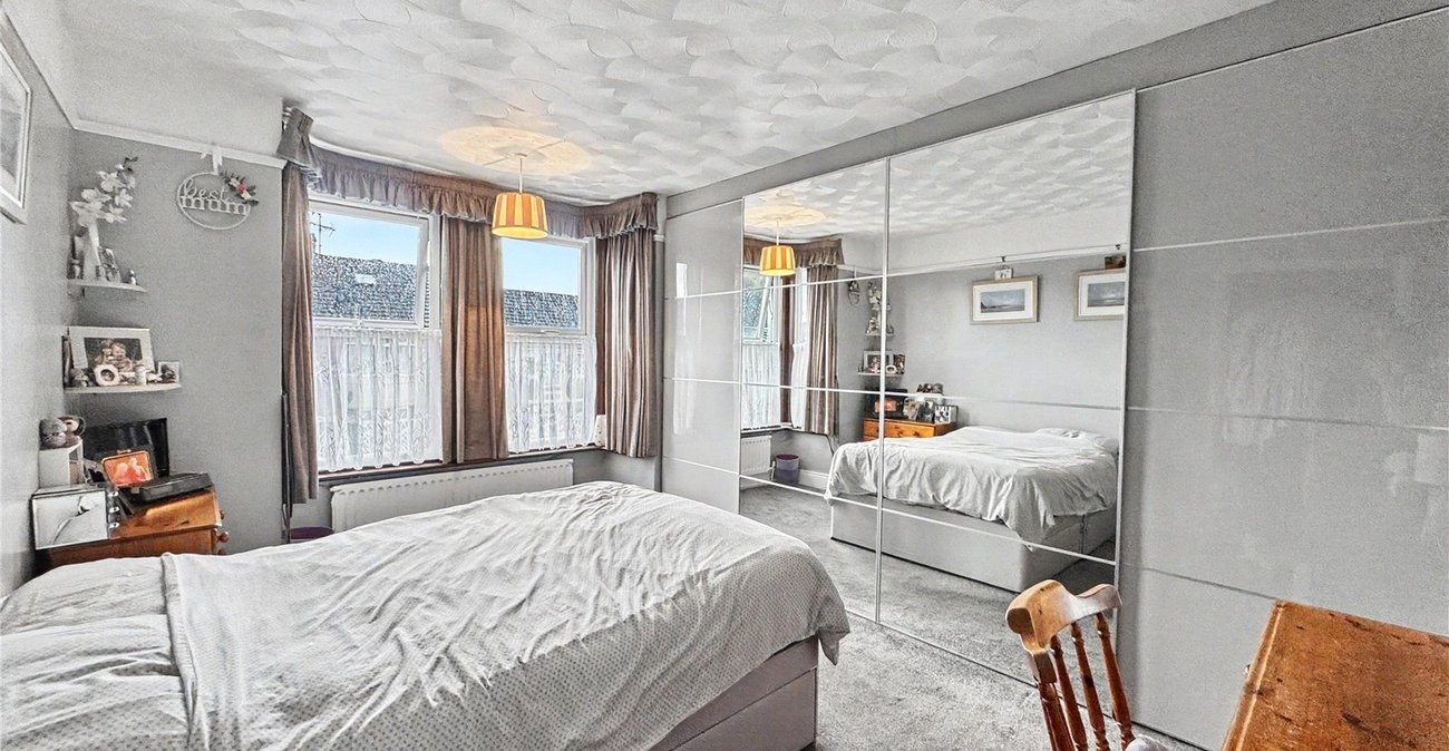 5 bedroom house for sale in Gillingham | Robinson Michael & Jackson