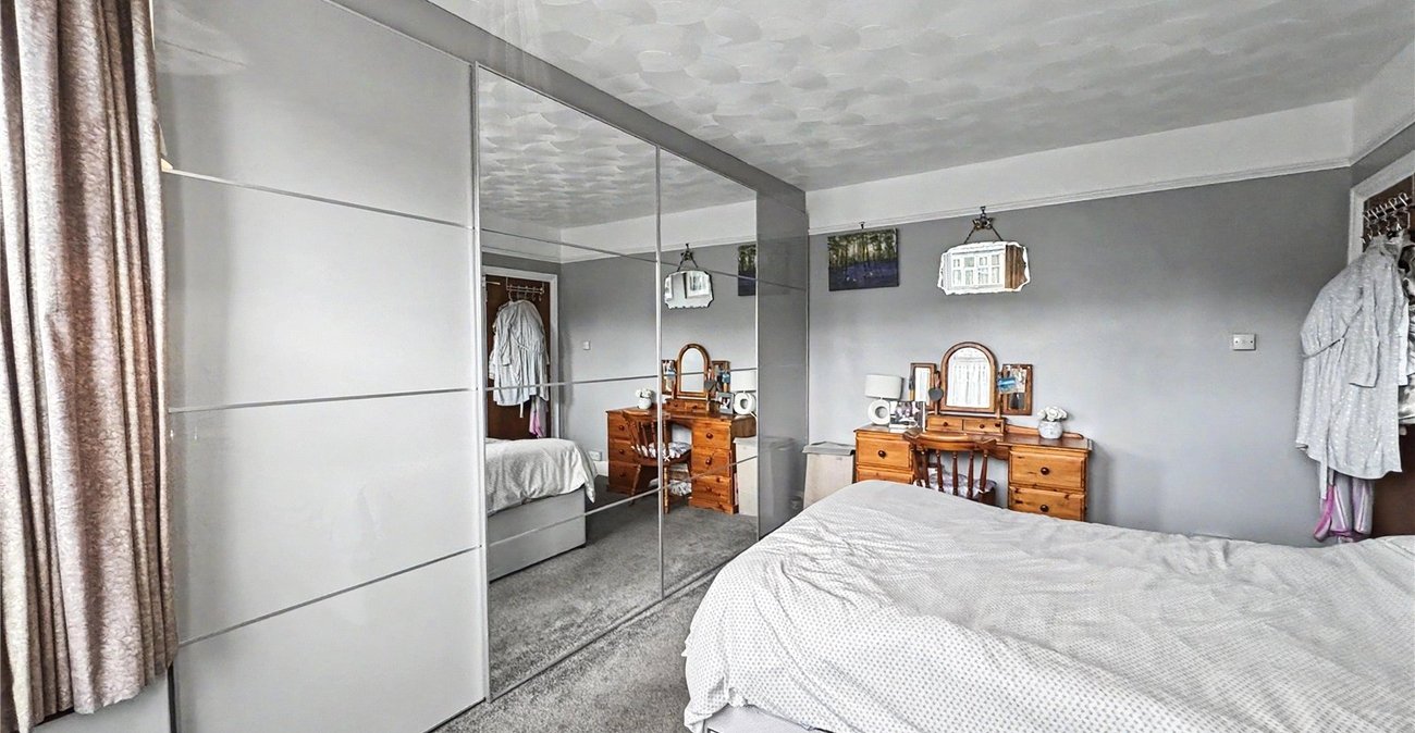 5 bedroom house for sale in Gillingham | Robinson Michael & Jackson