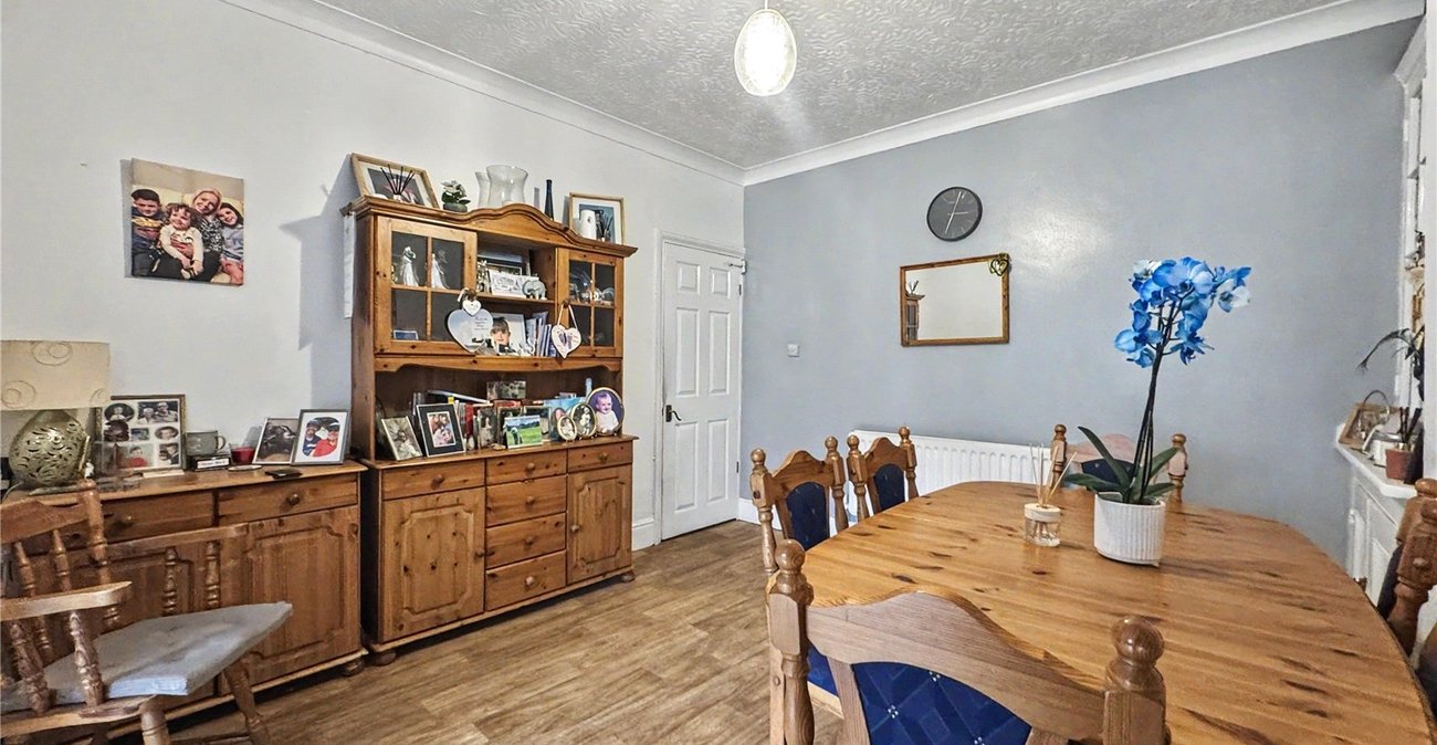 5 bedroom house for sale in Gillingham | Robinson Michael & Jackson