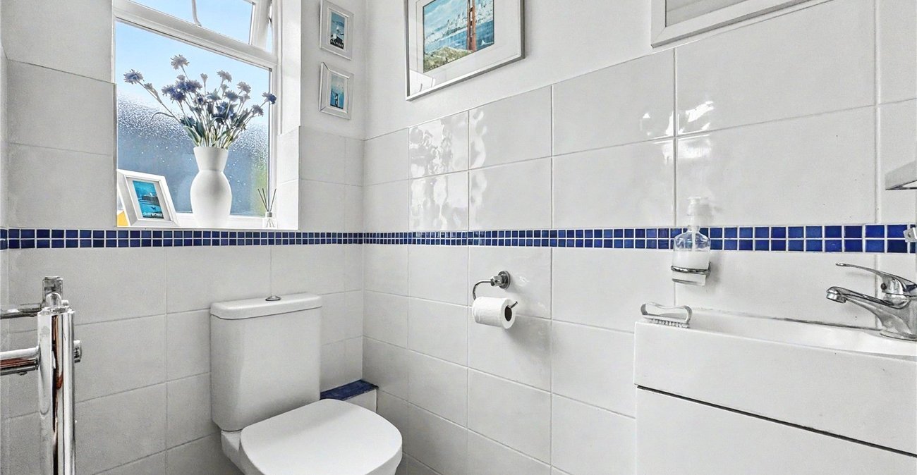 5 bedroom house for sale in Gillingham | Robinson Michael & Jackson