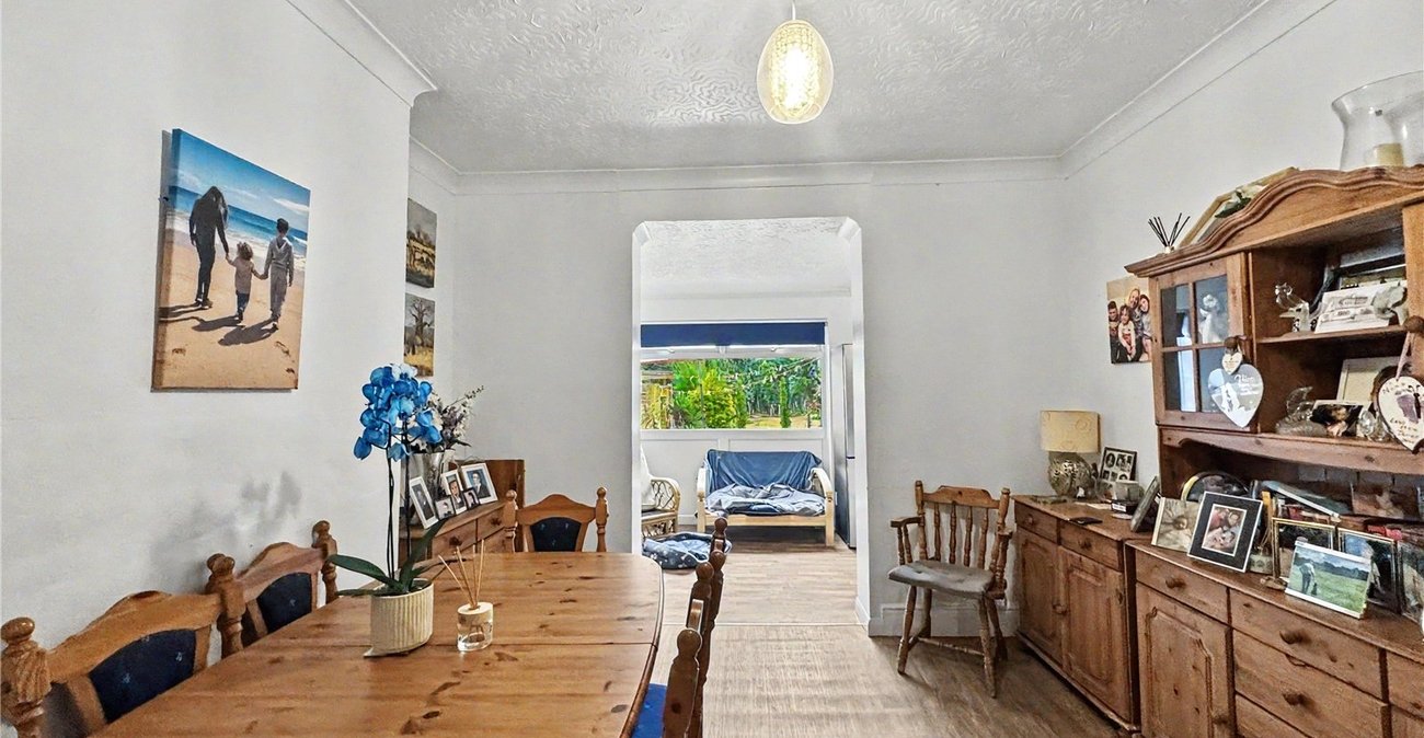 5 bedroom house for sale in Gillingham | Robinson Michael & Jackson