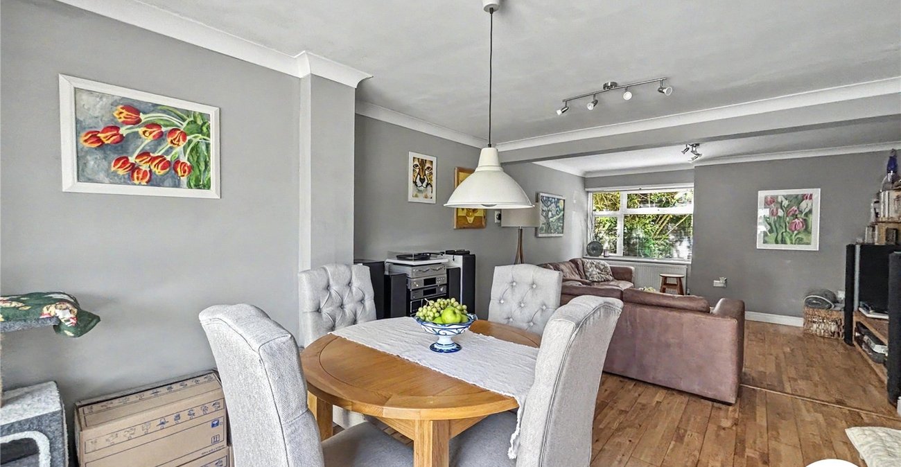 2 bedroom house for sale in Weedswood | Robinson Michael & Jackson