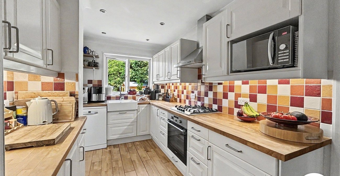 2 bedroom house for sale in Weedswood | Robinson Michael & Jackson
