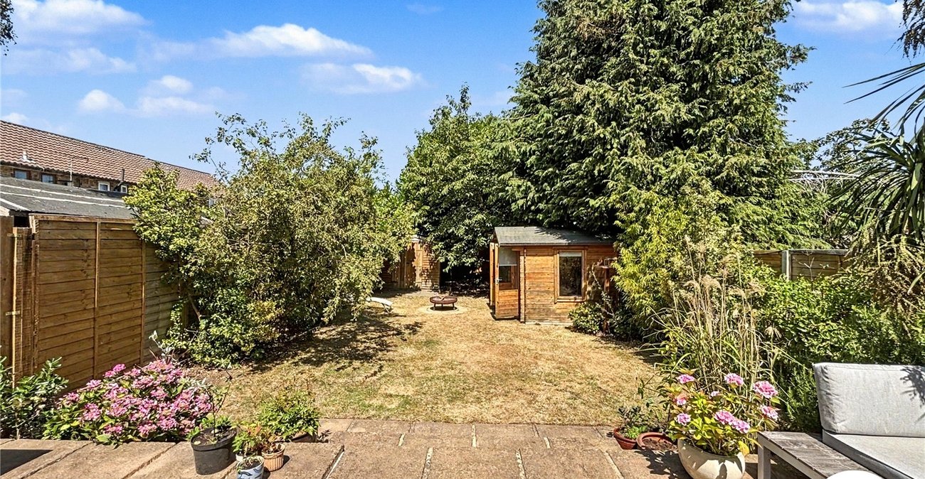 2 bedroom house for sale in Weedswood | Robinson Michael & Jackson