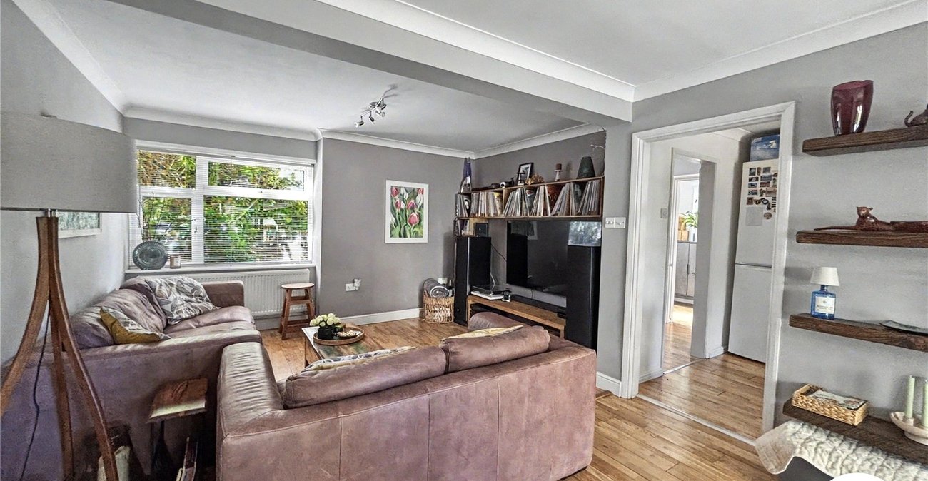 2 bedroom house for sale in Weedswood | Robinson Michael & Jackson