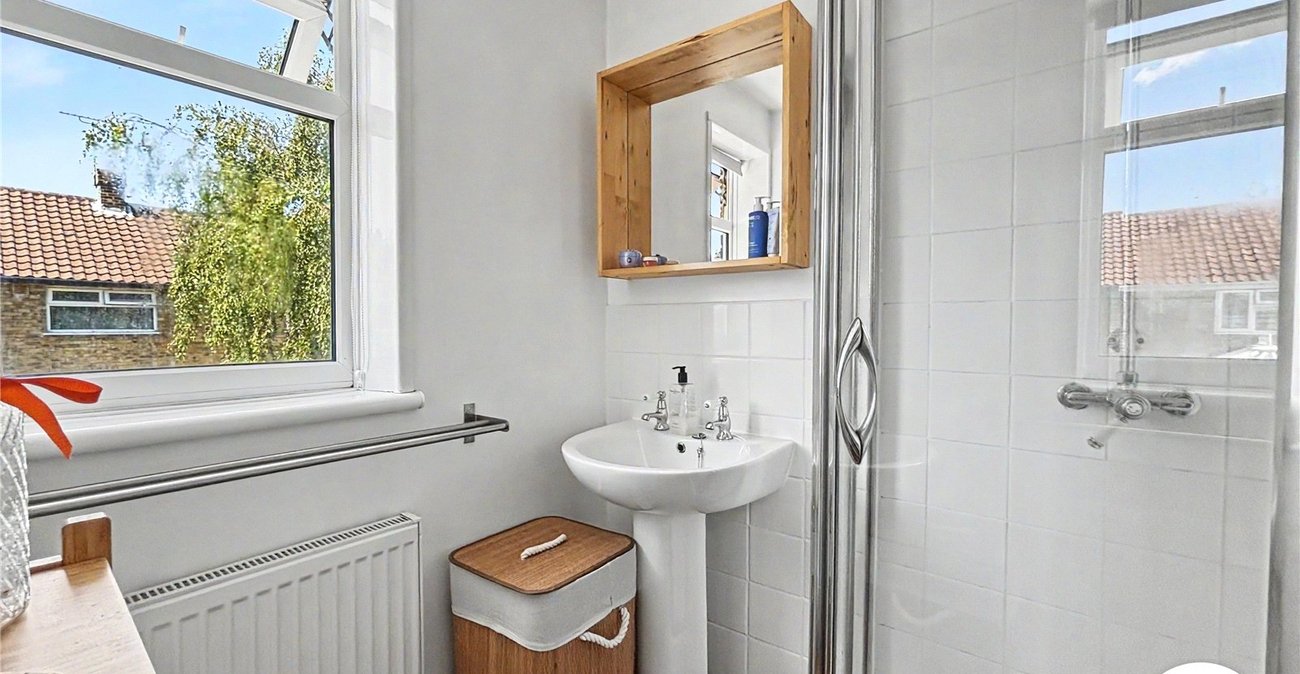 2 bedroom house for sale in Weedswood | Robinson Michael & Jackson