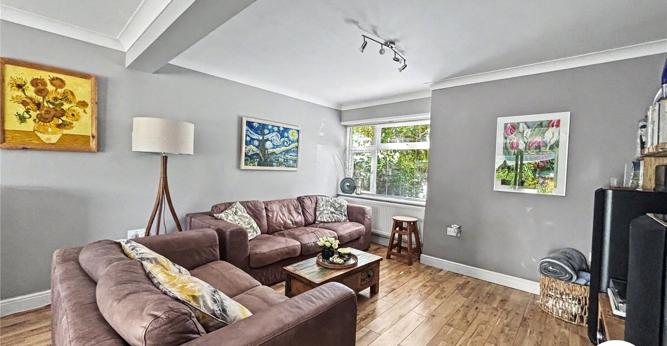 2 bedroom house for sale in Weedswood | Robinson Michael & Jackson