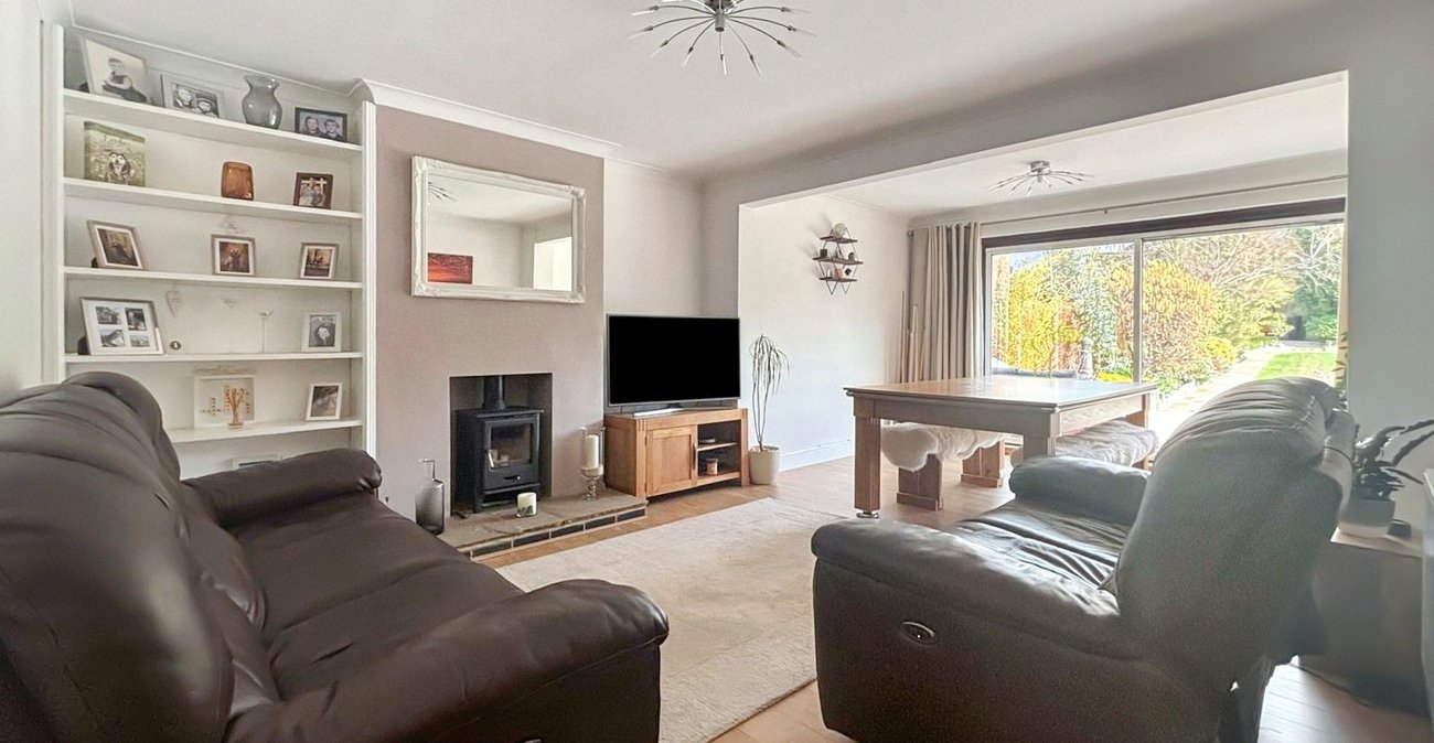 4 bedroom bungalow for sale in Bexley | Robinson Jackson