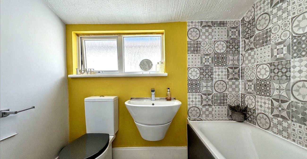 3 bedroom house for sale in Gillingham | Robinson Michael & Jackson