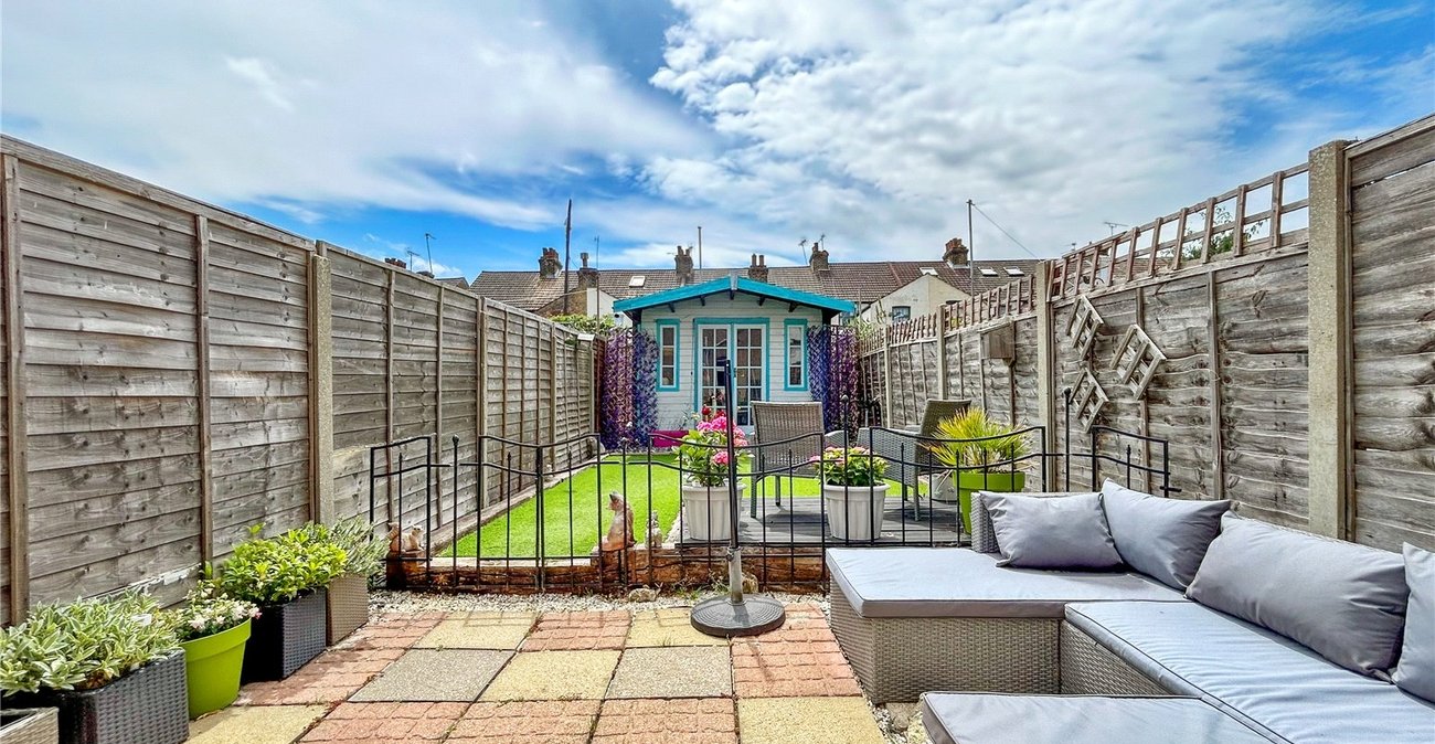 3 bedroom house for sale in Gillingham | Robinson Michael & Jackson