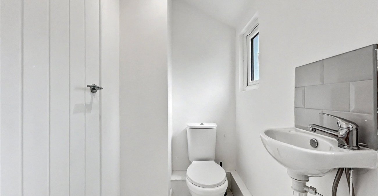 2 bedroom house for sale in Gillingham | Robinson Michael & Jackson