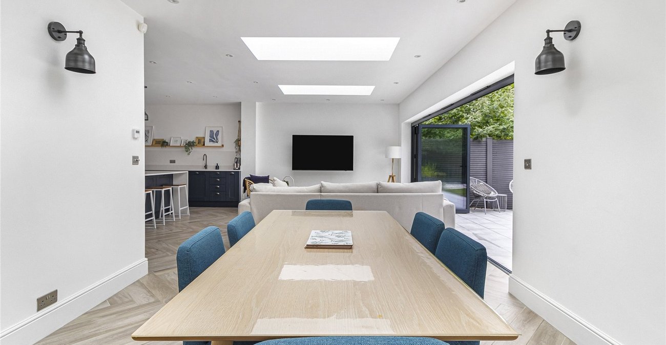 5 bedroom house for sale in South Welling | Robinson Jackson