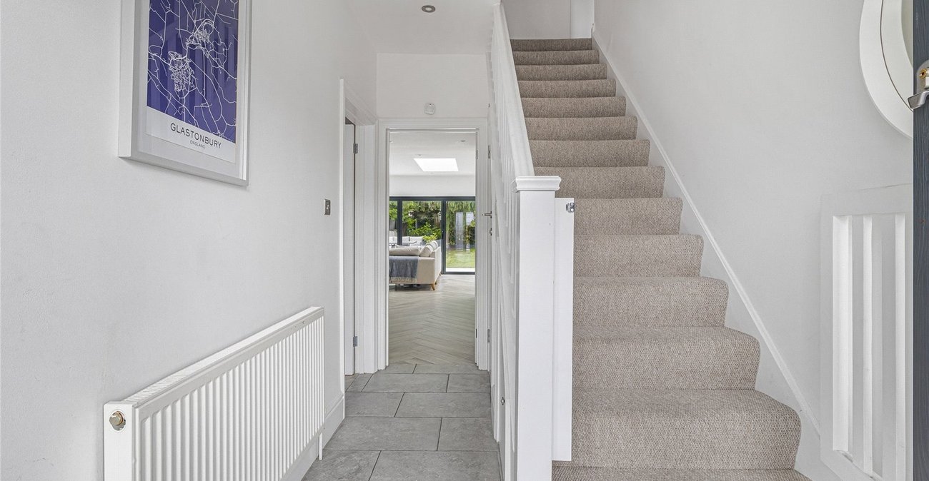 5 bedroom house for sale in South Welling | Robinson Jackson