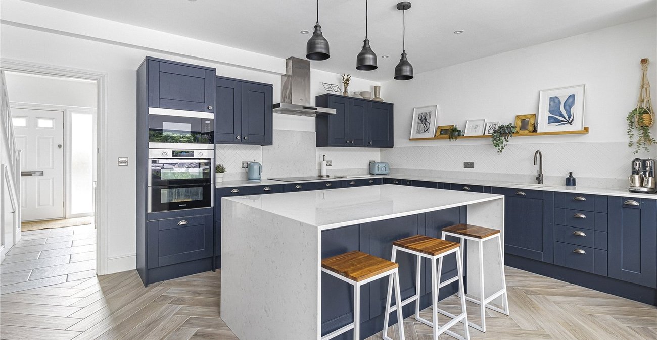 5 bedroom house for sale in South Welling | Robinson Jackson