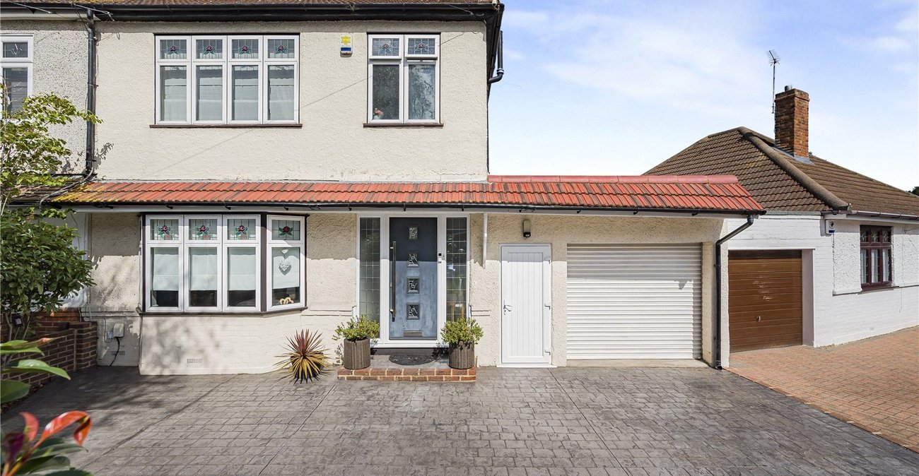3 bedroom house for sale in Welling | Robinson Jackson