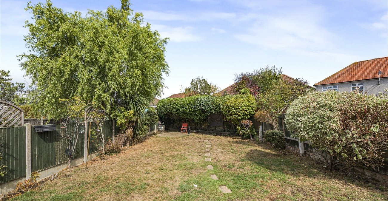 3 bedroom house for sale in Welling | Robinson Jackson