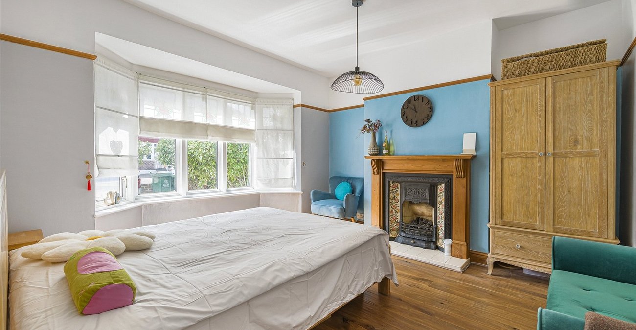 3 bedroom house for sale in Welling | Robinson Jackson