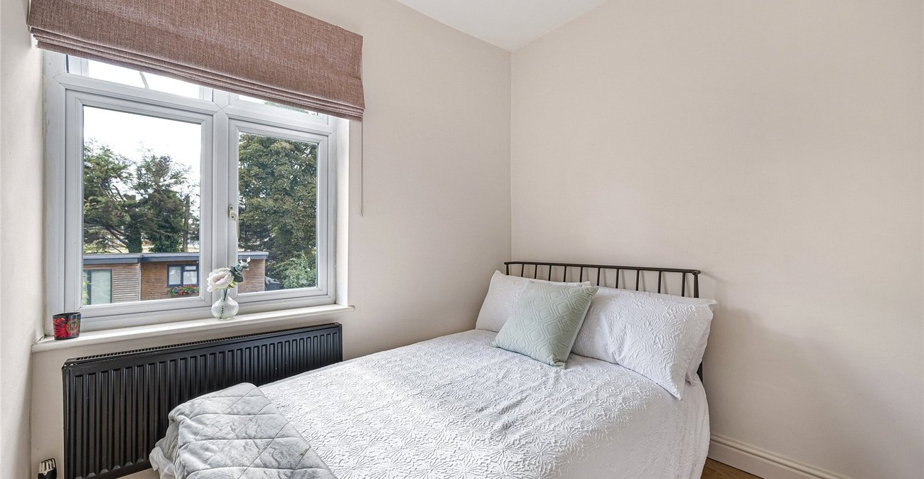 4 bedroom house for sale in Welling | Robinson Jackson