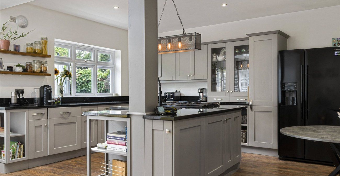 4 bedroom house for sale in Welling | Robinson Jackson
