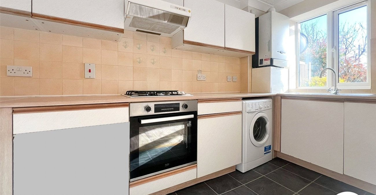 1 bedroom property for sale in Chatham | Robinson Michael & Jackson