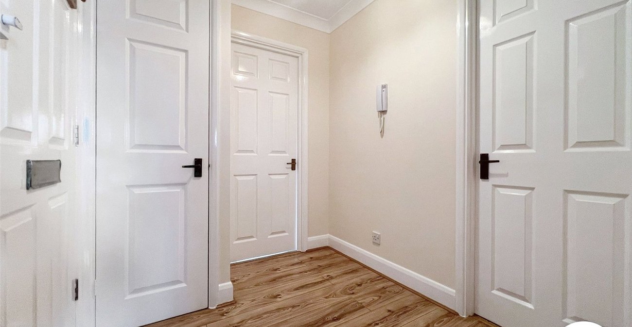 1 bedroom property for sale in Chatham | Robinson Michael & Jackson