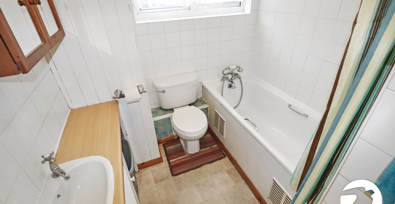 3 bedroom property for sale in Abbey Wood | Robinson Jackson