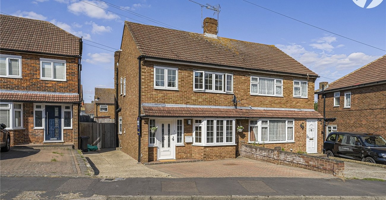 3 bedroom house for sale in Swanley | Robinson Jackson