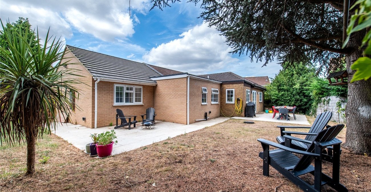 4 bedroom bungalow for sale in Lordswood | Robinson Michael & Jackson