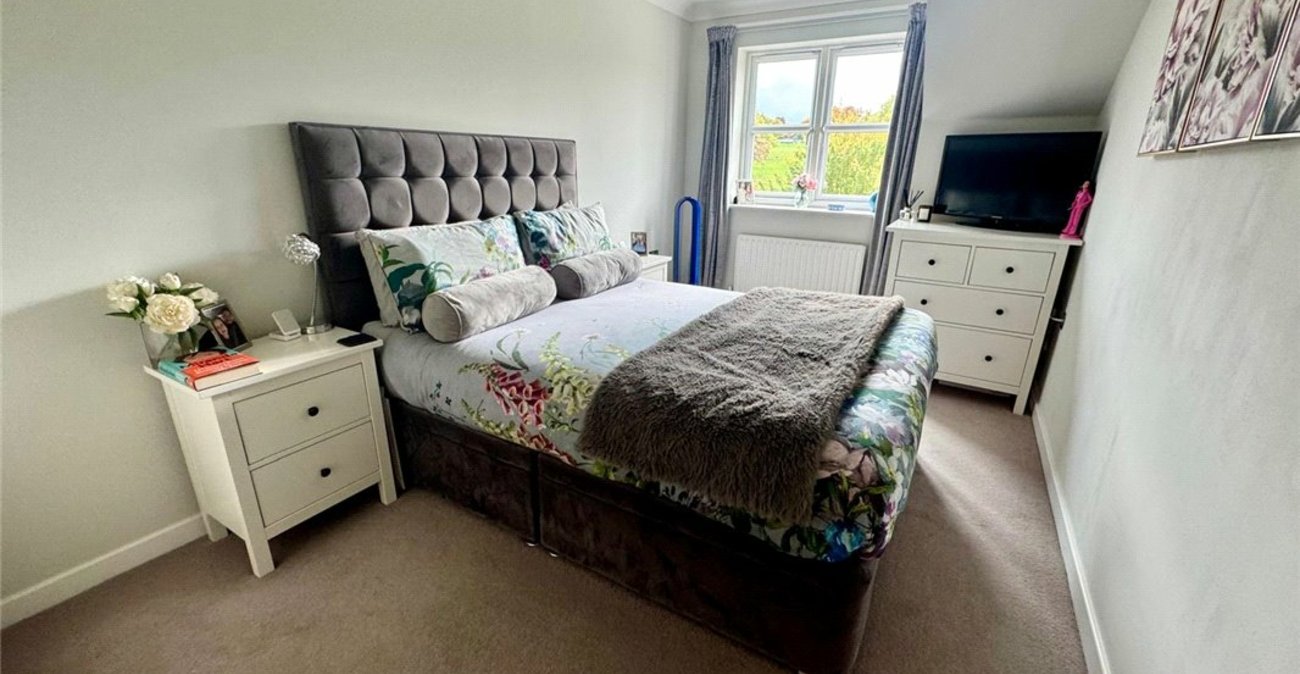 2 bedroom property for sale in Orpington | Robinson Jackson